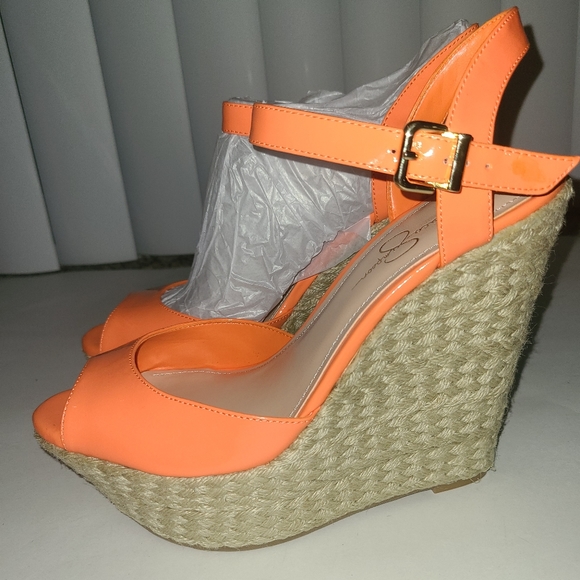 neon orange wedges